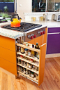 小户型现代风格厨房收纳组合柜装修效果图