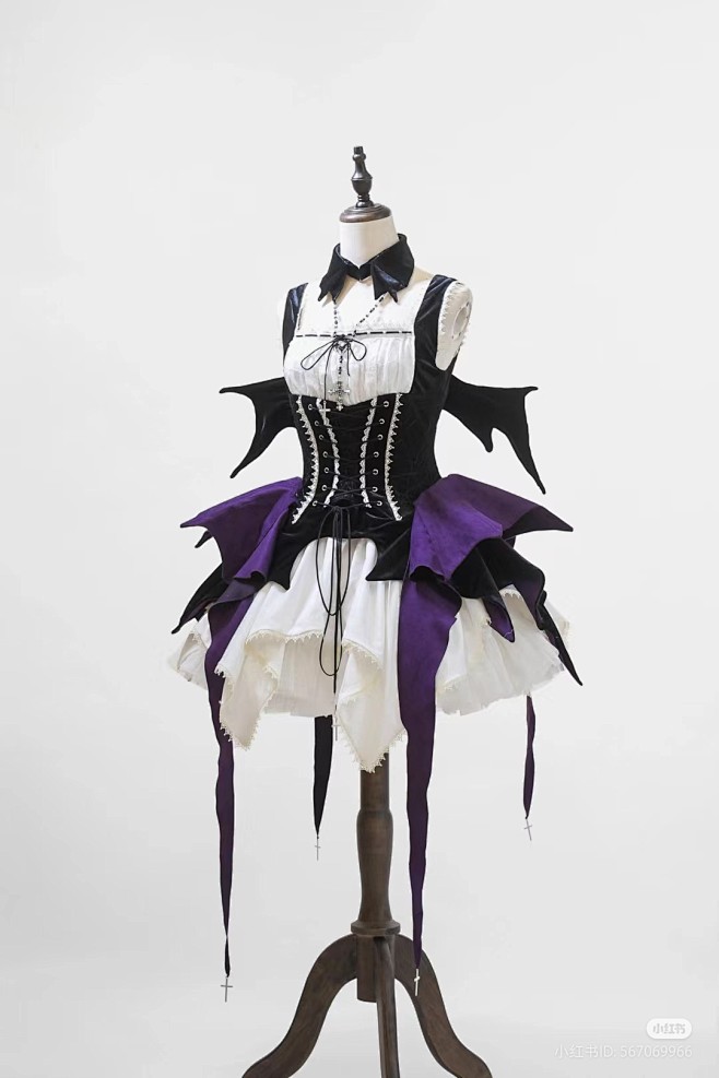 53 Lolita资讯娘发布了一篇小红书...