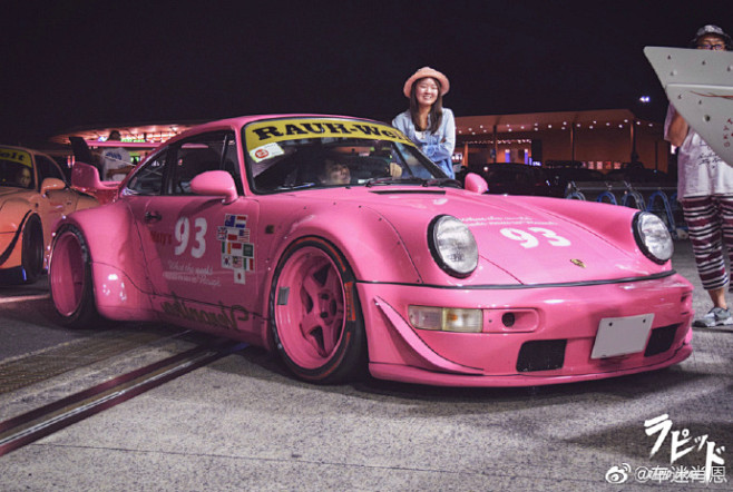 less WAR
more RWB！
@...