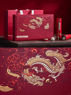 风中青梅采集到包装排版参考