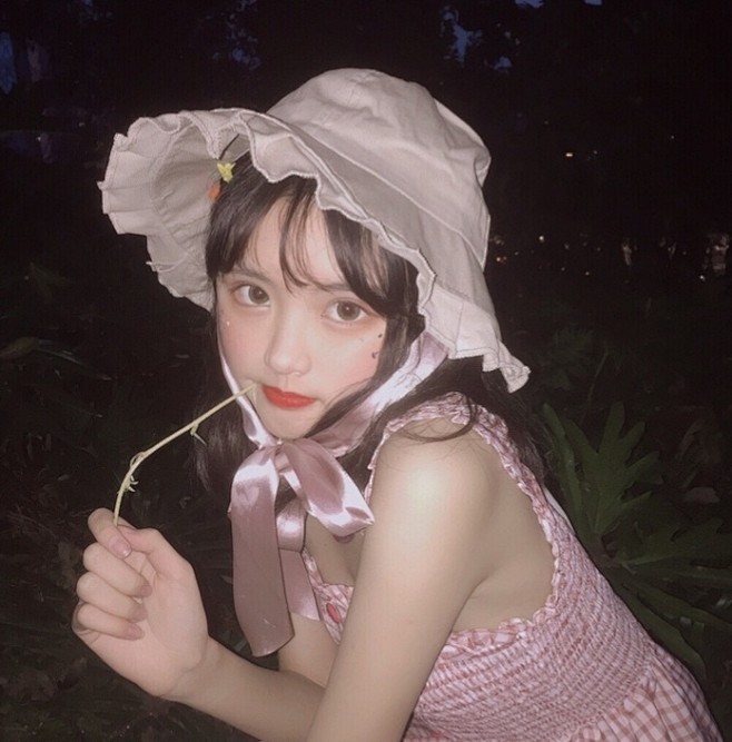 網易雲ID:月亮今晚來梦里
微信:sun...