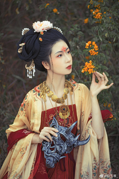 珍珠奶茶~采集到古风美人