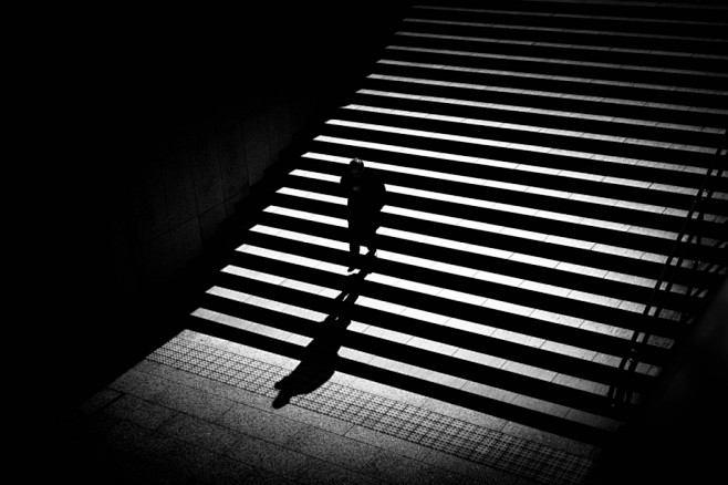 静默街头孤独的美｜Junichi Hak...