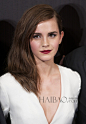 【图】本周最美妆发Top 10：艾玛·沃特森 (Emma Watson) 浆果红唇一笑倾城，李冰冰霸气All Back如女王御驾_第3页_最美妆发Top10_海报时尚网