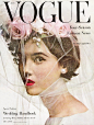 美国当代摄影大师Irving Penn镜头下1950年代的《Vogue》杂志。在Irving看来，服装和人物都不是摄影中最重要的部分，重要的是二者结合后的体态，于是他大胆采用纯色背景呈现自己独有的艺术形态。Irving经手过大量名人摄影，如达利、希区柯克、赫本、圣罗兰、毕加索等，大半个西方艺术圈精英都曾与他打过 ​​​​...展开全文c