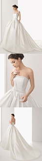 301 / CABO
Vestido y cola de mikado de seda con canesú de tul bordado, en color natural 
701 Canesú de tul bordado, en color natural 
T6318 Diadema de pedrería
—————————————————
#婚纱# #Wedding Dresses#