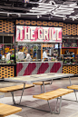 Schiphol Street Food Market, HMSHOST : Breaking away from the standard airport food court, the new concept brings the outdoor vibrancy of an urban street food market indoors, for a fresh and exciting food experience that is a destination in its own right.