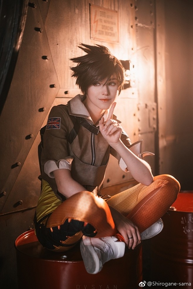 New Tracer photoshoo...