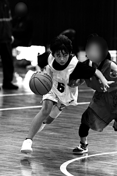 E9JBWJ02采集到来画速写吧,少年!