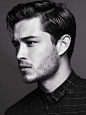 mensfashionworld:

Francisco Lachowski by Dimitris Theocharis