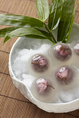 日式甜点水馒头