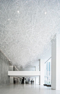 tokujin-yoshioka-prismatic-cloud-installation-allen-centre-thousands-prisms-02-14-2018 || Modern Ceiling | Office Ceiling | Interior Design || #ModernCeiling #OfficeCeiling www.ironageoffice.com