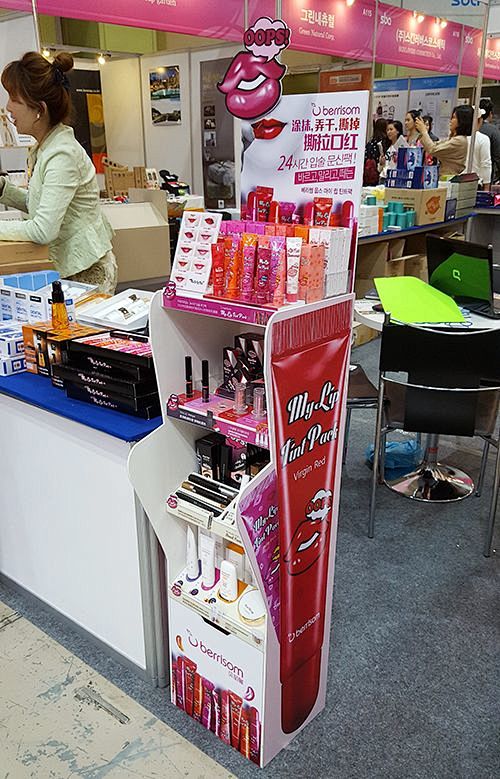 货架，台面架，背柜，陈列 化妆品，道具设...