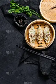 传统,蒸锅,饺子,乡村风格,留白,黑色背景,蔬菜,篮子,菜单,清新