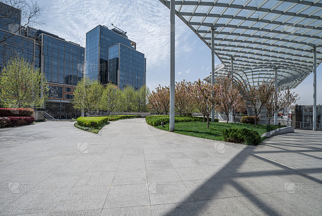 现代建筑的空砖地面