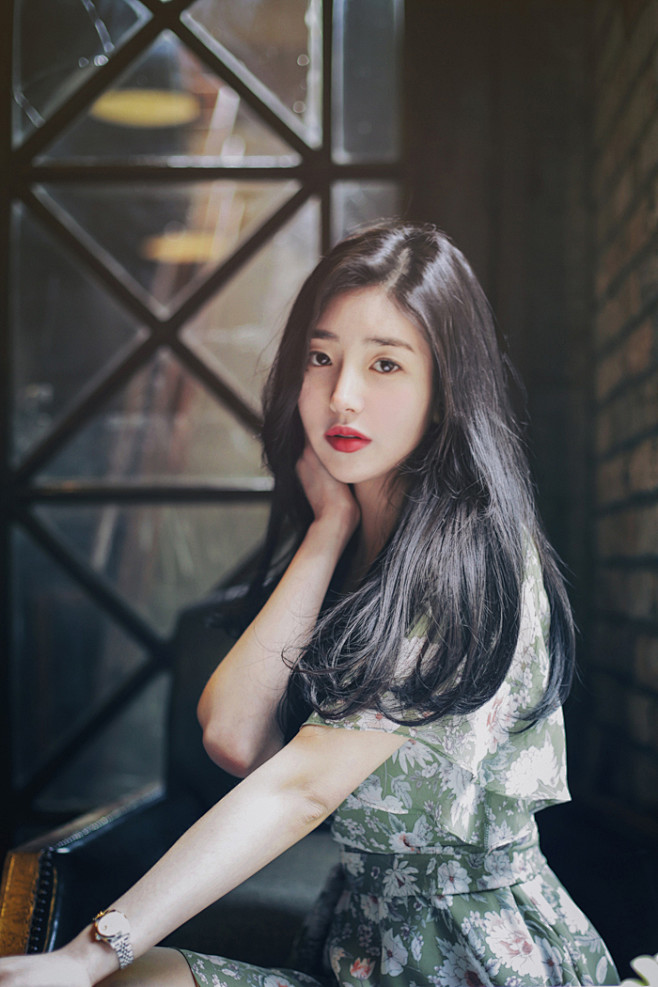 连衣裙碎花绿朴志娜