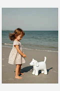 数字艺术插画版画海边女孩线条画扁平风装饰-众图网