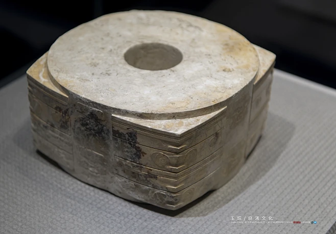 良渚文化 玉琮 浙江余杭反山出土 浙江省博物馆藏 33th-23th Century B.C./Jade Cong/Unearthed ...