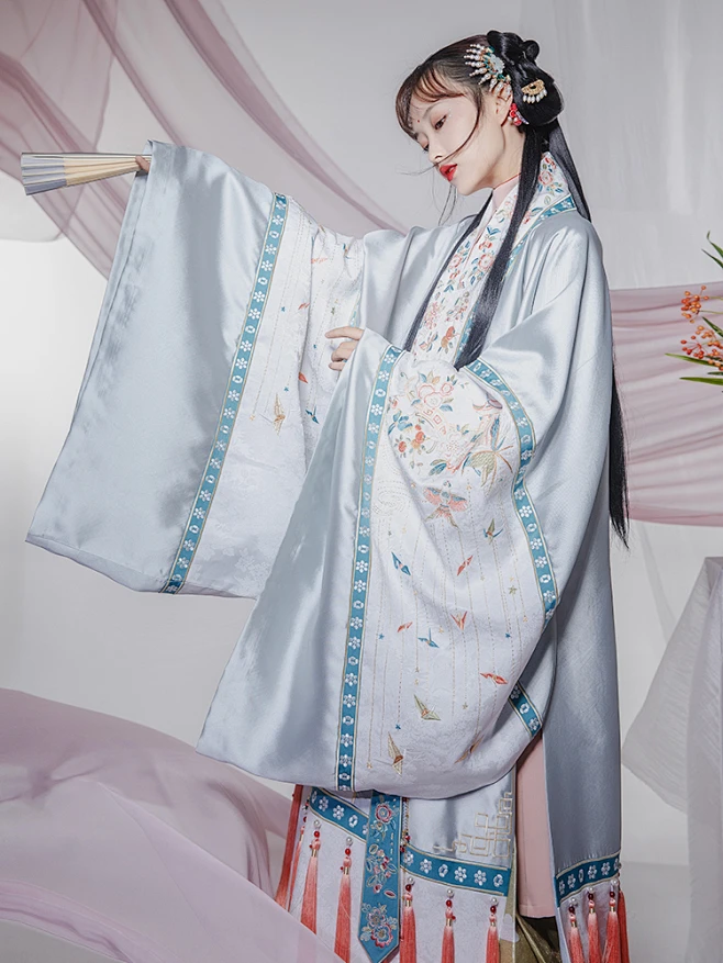 七月夕周年庆走秀款 醉琼鸢 明制汉服明披马面裙-淘宝网-花瓣网