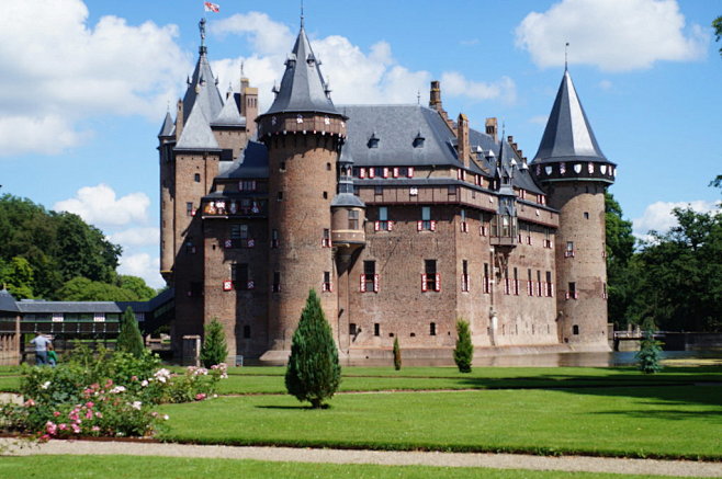 fairytalecastlebygwendolyn12stock