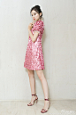 #vogue实力派2016# 下午看了流光溢彩的@BVLGARI宝格丽 “宝石·梦”珠宝展，晚上参加了VOGUE十一周年party～充实的一天，很开心～@angelica张宇@VOGUE服饰与美容 p.s 不能只会撩妹，下次得学会撩裙摆了 ​​​​