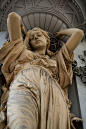 Jugendstil caryatid in Vienna, Austria. Just gorgeous.