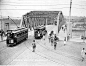 1907年 上海铺设第一条电车轨道照片-天下老照片网