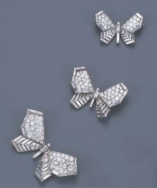 THREE ART DECO DIAMO...