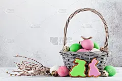 带有彩蛋的复活节贺卡