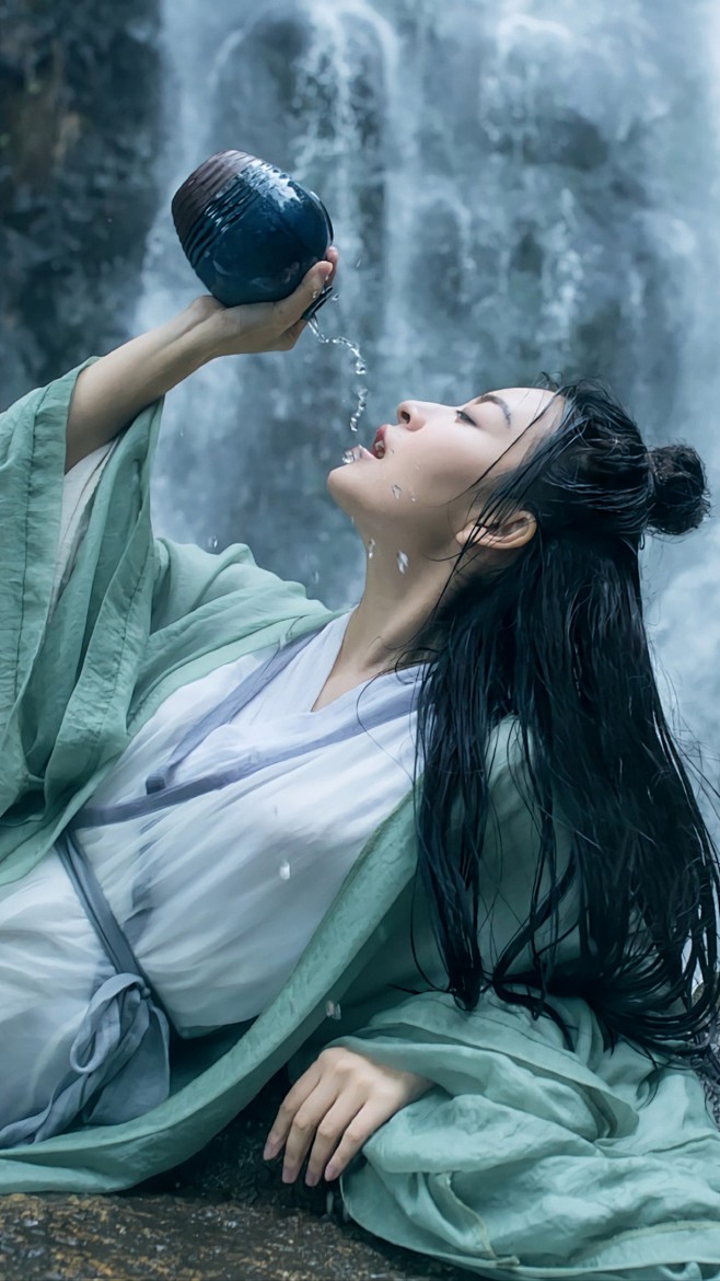 武侠中国风 女侠喝酒 古风人物摄影