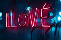 夜景love发光英文字母背景图片
