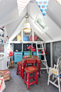 这个儿童房就像是缩小版的整个家，创意儿童房设计。