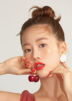 看过星星的兔子采集到美女模特