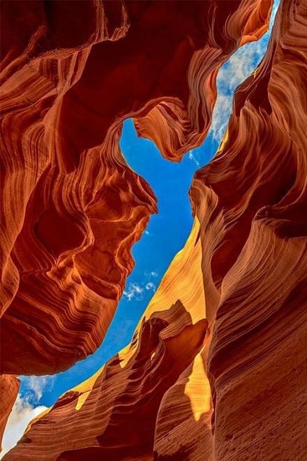 北美最独特的峡谷，“羚羊谷”，神秘之光倾...