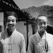 【新提醒】今日妹子（51）——一指遮三点 - Powered by Discuz!