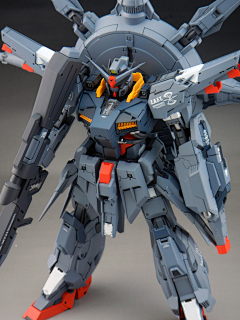 田俊浩采集到高达模型-Gunpla