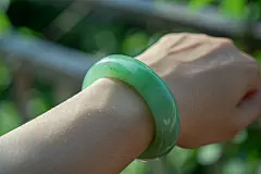 飘花翡翠玉镯珠宝首饰