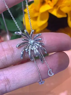 原创小设计把烟花戴在身上～