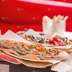 top Flatbread美食街头小吃。