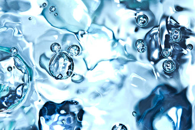 Water bubbles  by De...