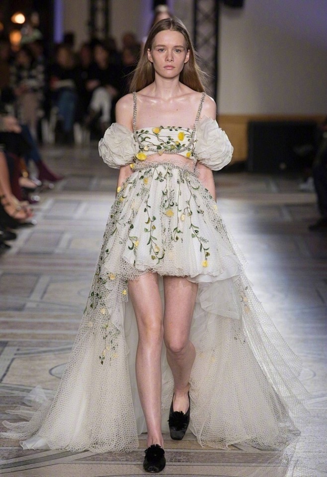 Giambattista Valli S...