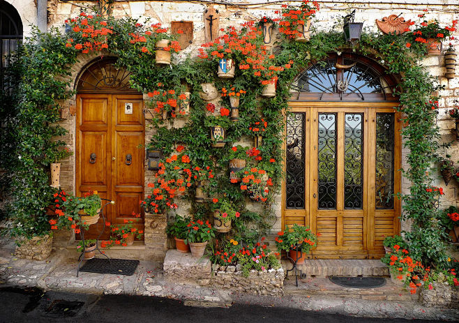 Doors, Assisi, Italy...