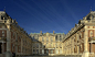 4.凡尔赛宫 Château de Versailles 
位置：法国凡尔赛
建筑师：安德烈·勒诺特尔（André Le Nôtre）、路易·勒沃（Louis Le Vau）、儒勒·哈杜安·孟萨尔
建筑风格：巴洛克
年代：1661–1774