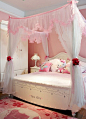 给孩子一个粉红的卧室空间