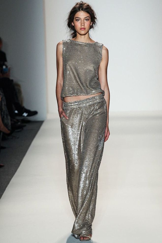 Rachel Zoe Spring 20...