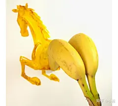 这些脑洞大开的插画，原来艺术可以这么玩 : Christoph Niemann 是一位德国柏林的插画艺术家、作家。多重身份的他凭着一系列脑洞大开的作品而被人熟知。他的客户包括Google，St. Moritz, LAMY，以及纽约现代艺术博物馆......目前他是《》的视觉专栏作…