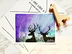 水溶彩铅刷一张唯美的《星光麋鹿》，解锁一下水溶彩铅的技法~~克服懒癌做了下图，把步骤写上了。听说粉丝如果不转发点赞评论的话，没有互动就看不到我，这到底是不是真的啊？所以泥萌还等什么，干净互动起来啊喂~~~#心蓝手绘自习室# #手绘# #彩铅# #我爱彩铅画# #插画# @手绘插画教程  @我爱彩铅画   ​​​​...展开全文c