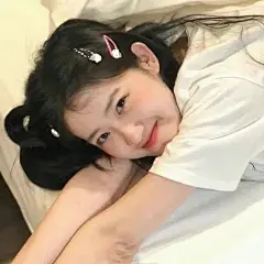 (52 条消息) 有哪些好看的适合女生的微信头像？ - 知乎 : 霖落壁纸文案小屋分享：热门头像 | 让你看一眼就欲罢不能的头像~热门头像 | 让你看一眼就欲罢不能的头像~…