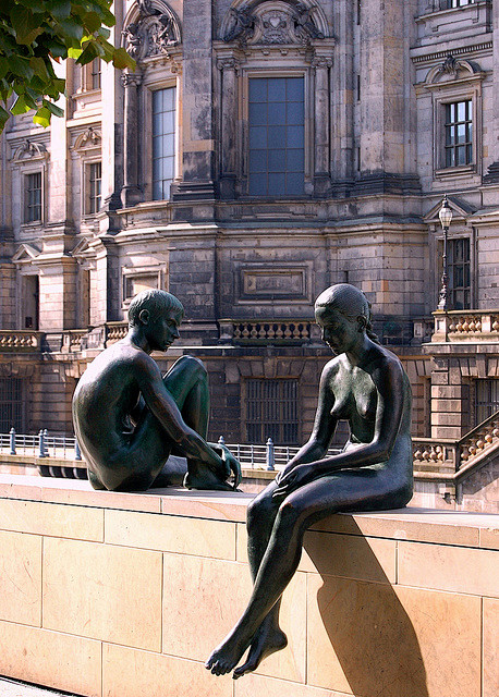 Sculpture at rest al...