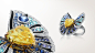 Trésor Ailé 戒指，白金，钻石，蓝色和紫色蓝宝石，帕拉伊巴像碧玺，黑漆，黄金，一个心形艳彩黄色钻石5.73克拉